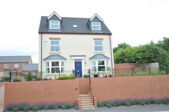 5 Bedroom Detached